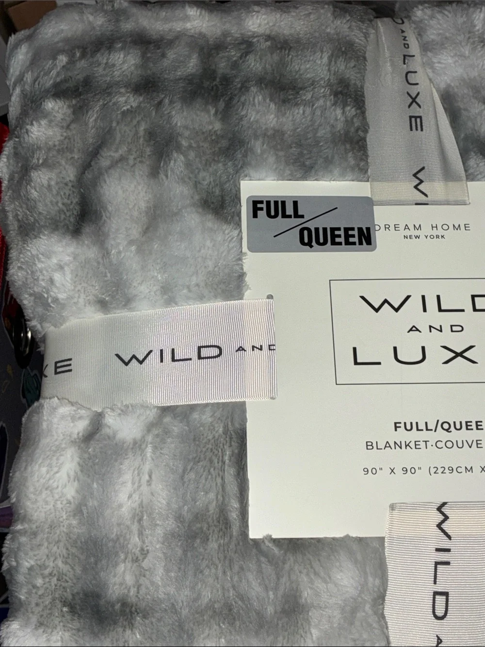Luxurious blanket